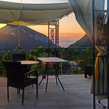 La Roccia Incantata Amalfi Coast Vietri Exteriér fotografie